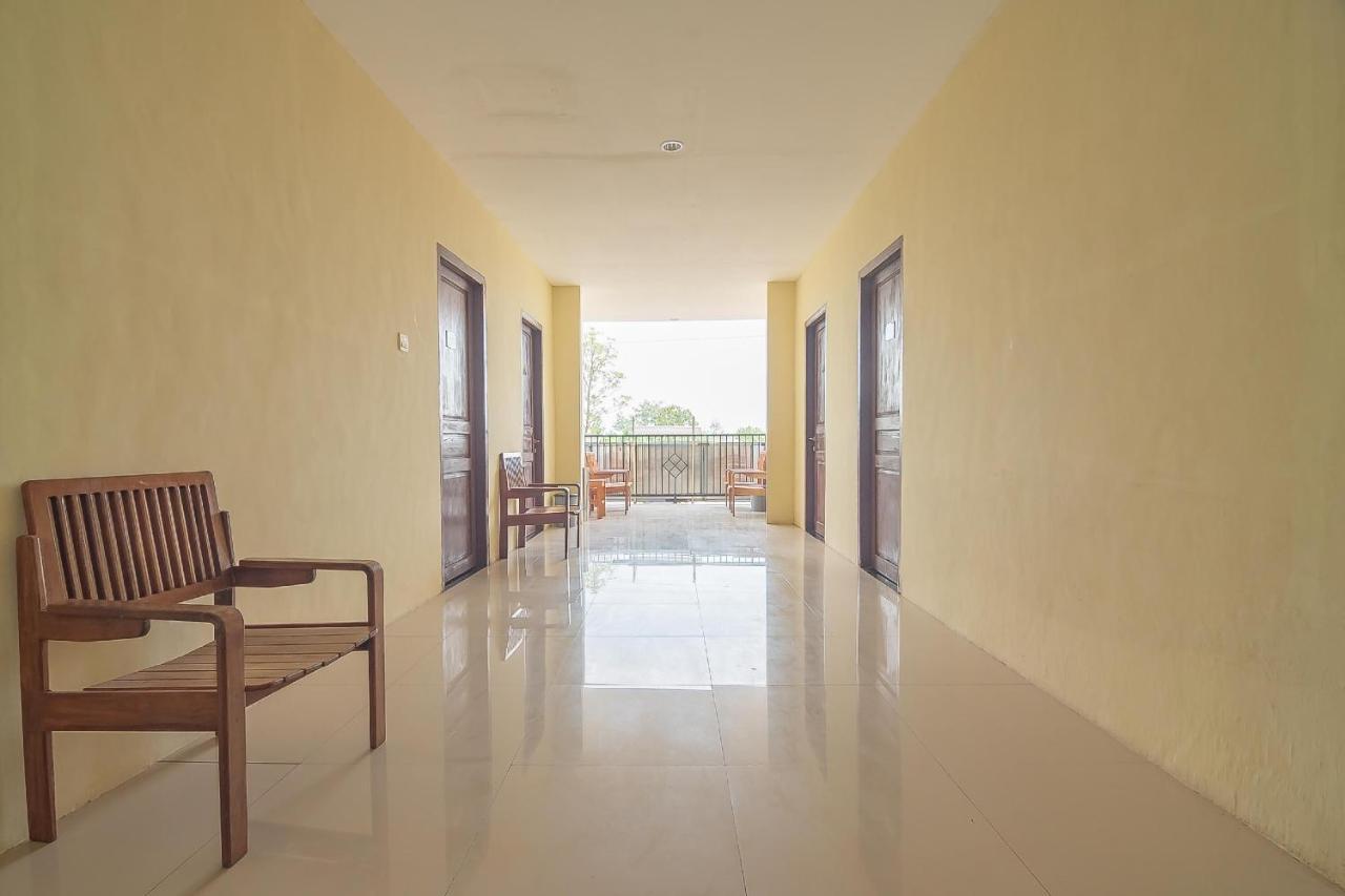 Reddoorz Syariah At Jalan Cilik Riwut Kapuas Hotel Kualakapuas Ngoại thất bức ảnh