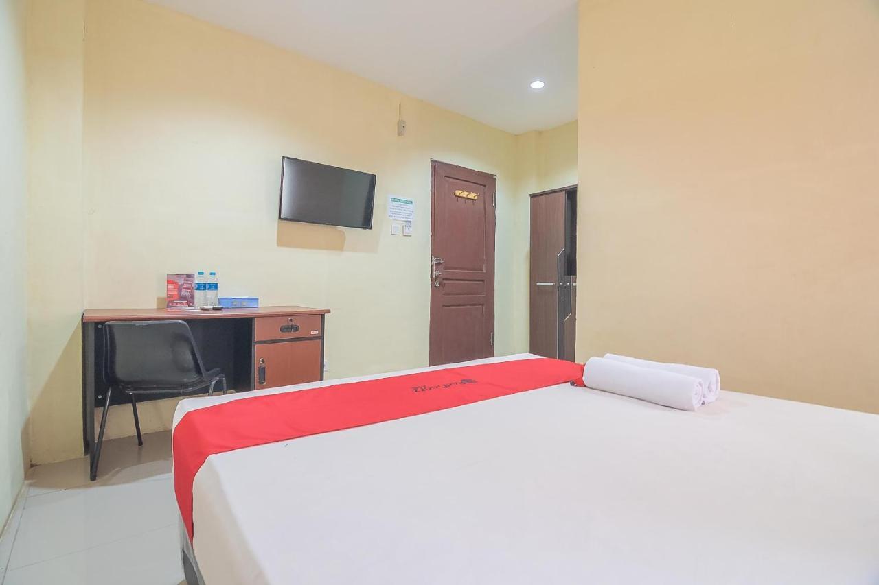 Reddoorz Syariah At Jalan Cilik Riwut Kapuas Hotel Kualakapuas Ngoại thất bức ảnh